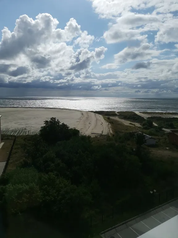 На берегу неба