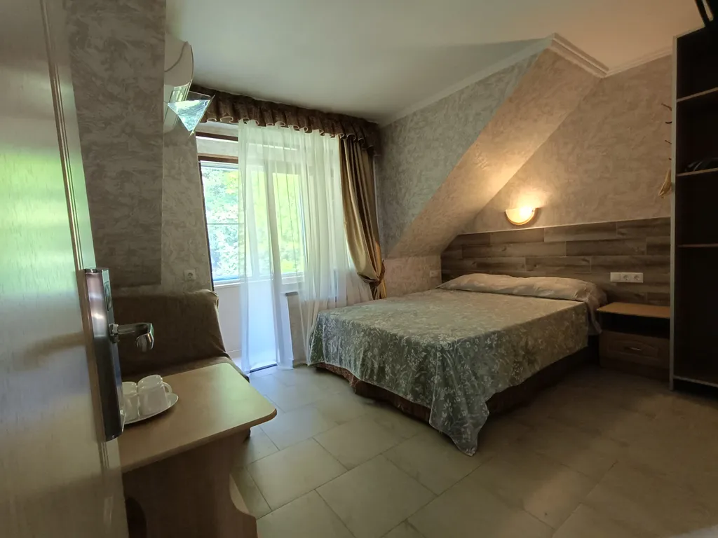 Квартира Квартира Малый номер с лоджией, с раздельными или 2х спальными кроватью — Лазаревское