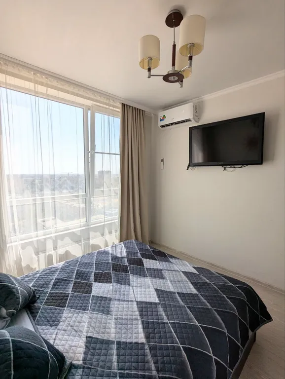 Евроквартира с панорамным видом, в элитном ЖК с фонтаном, центр города