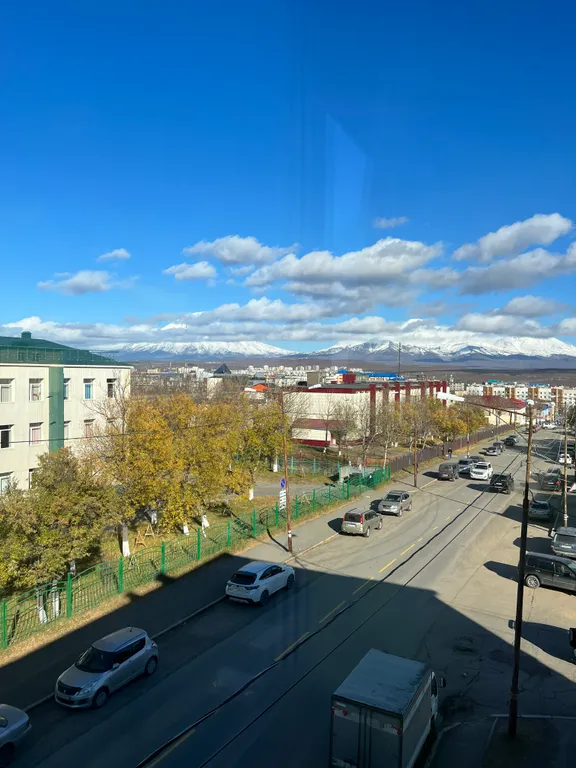 Студия с видом на вулканы в отличном районе города