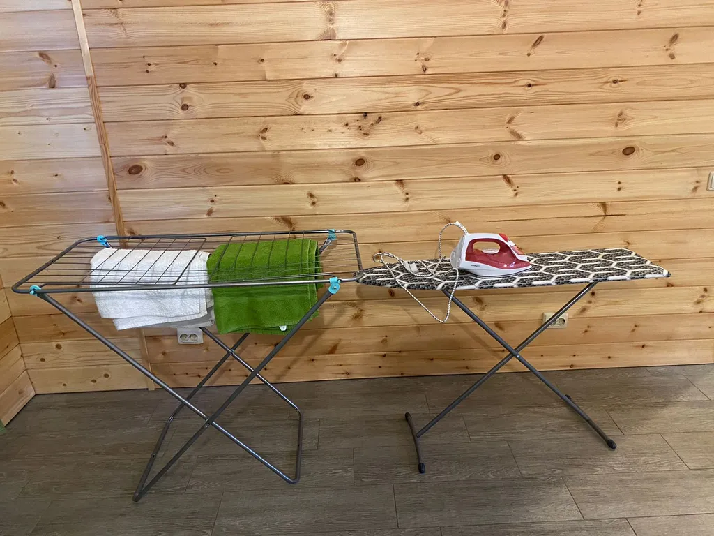 Дом на берегу озера