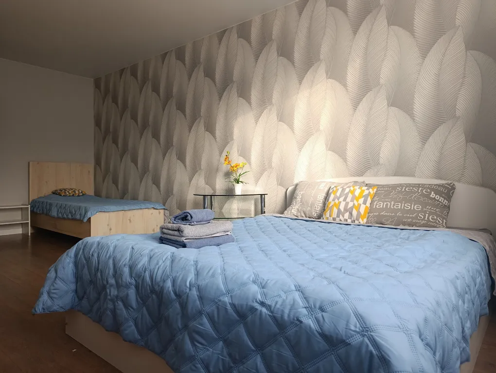 Квартира у Глобуса