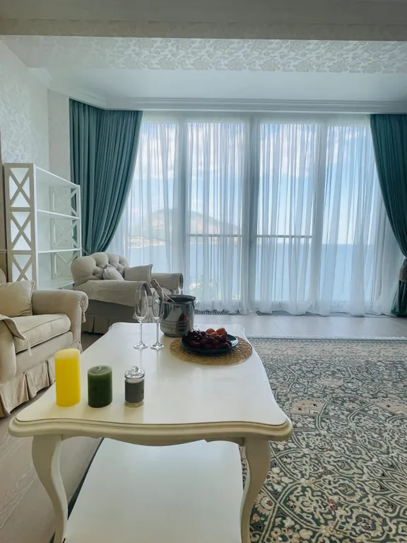 Квартира с видом на море