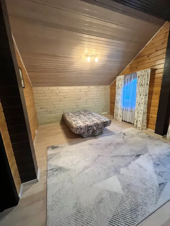 Дом на берегу маны