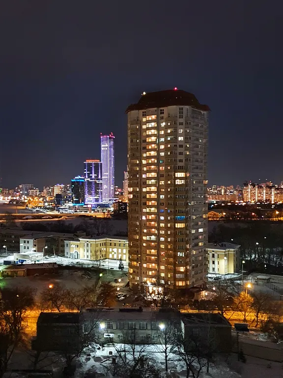 Квартира Квартира с панорамными окнами в новом ЖК — Екатеринбург