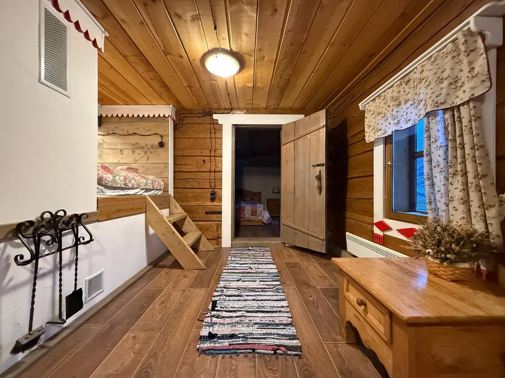 Дом ХIХ века с русской печью