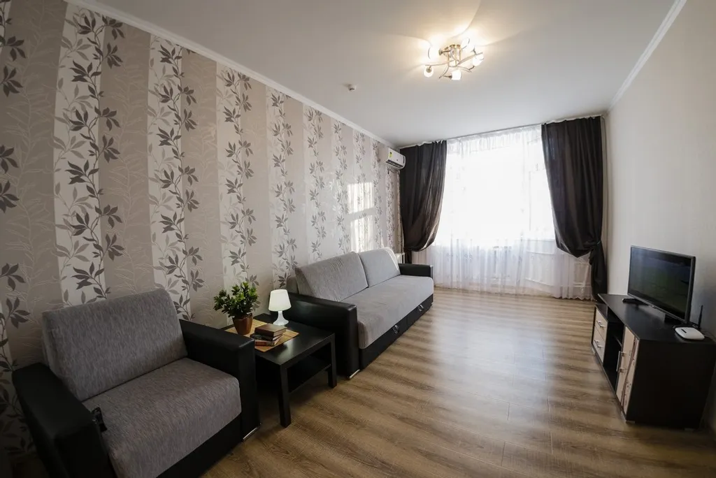 Квартира рядом с СКК Оренбуржье