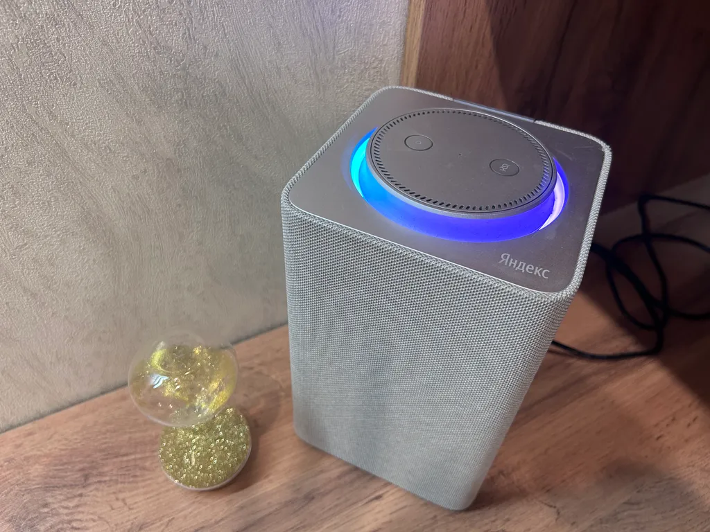 Современная студия с террасой