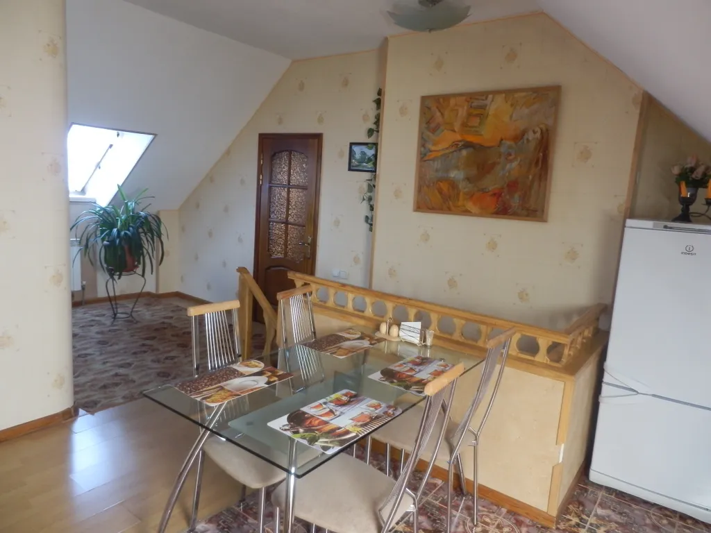 Просторные удобные апартаменты в тихом живописном месте у Гремячей Башни