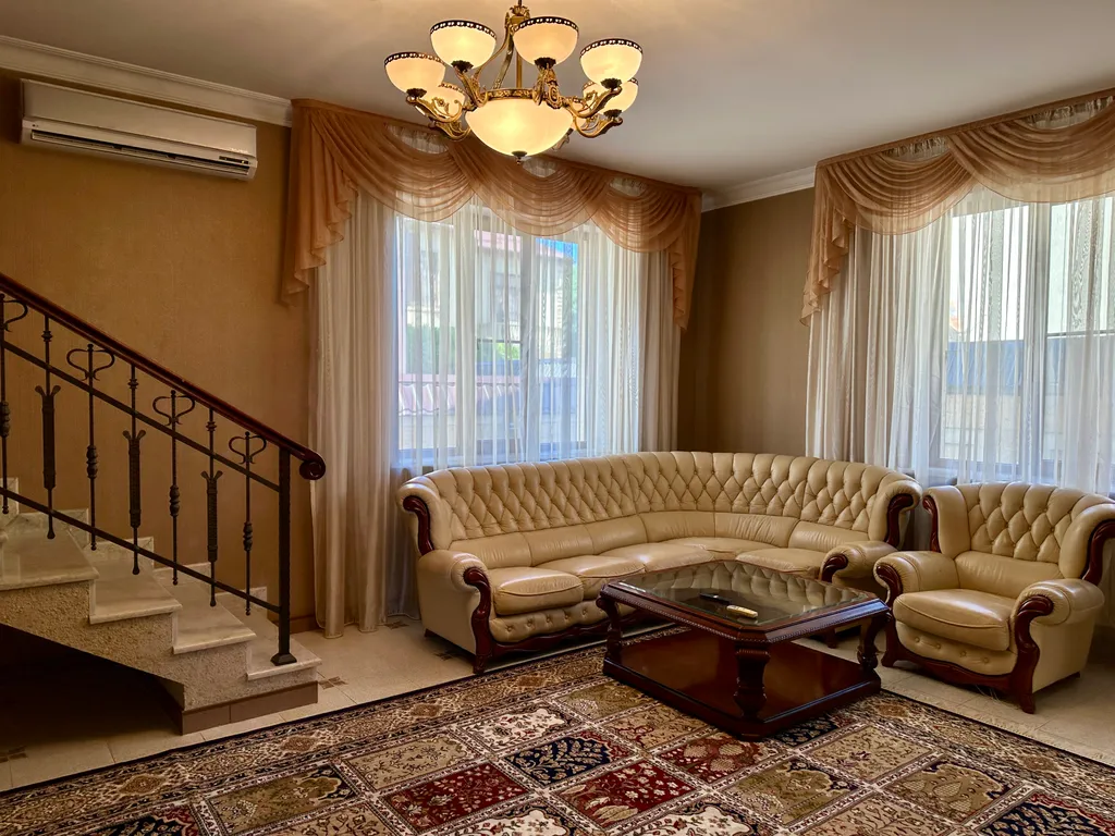 Коттедж Дом у Экзотики Атлантик — аренда посуточно в Махачкала