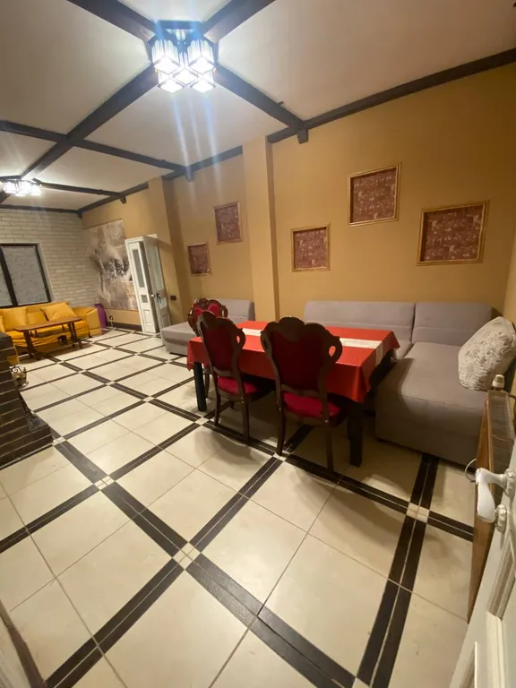 Просторный коттедж в тихом месте