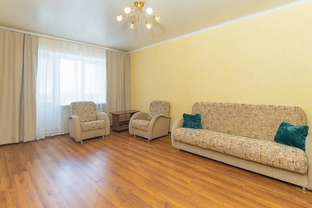 2-комнатная квартира в новом доме, в сердце города — аренда посуточно в Оренбург