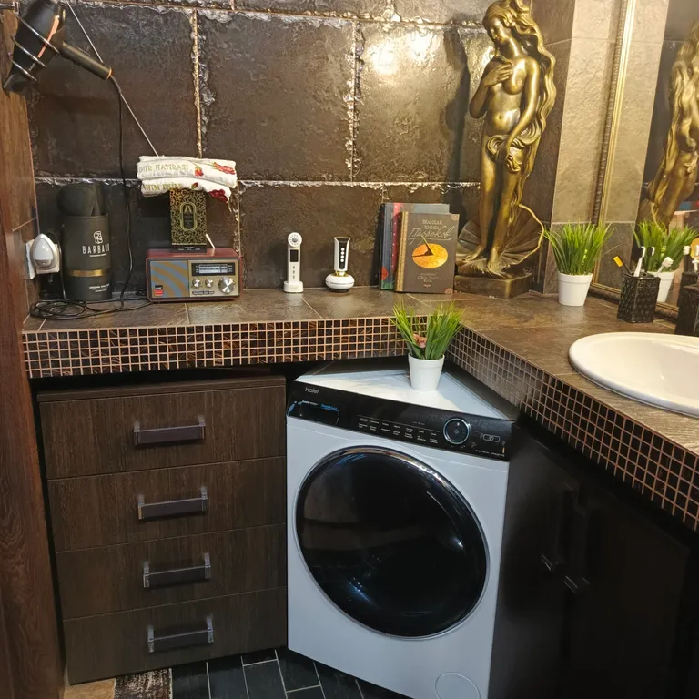 Уютная квартира со своим двориком