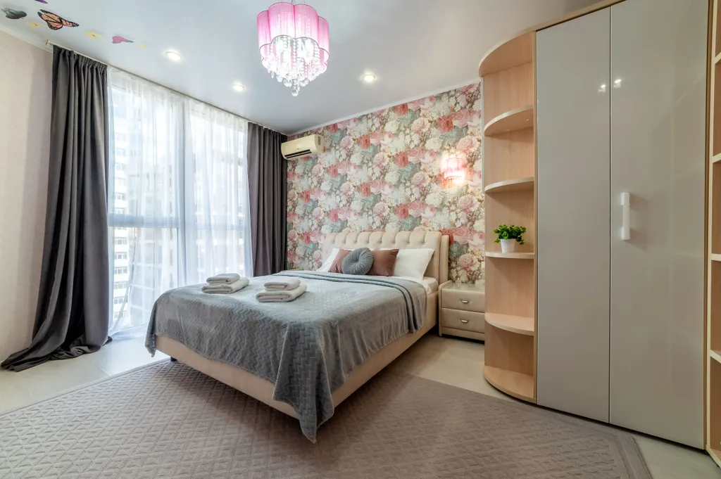 Евротрёшка с видом на море и город