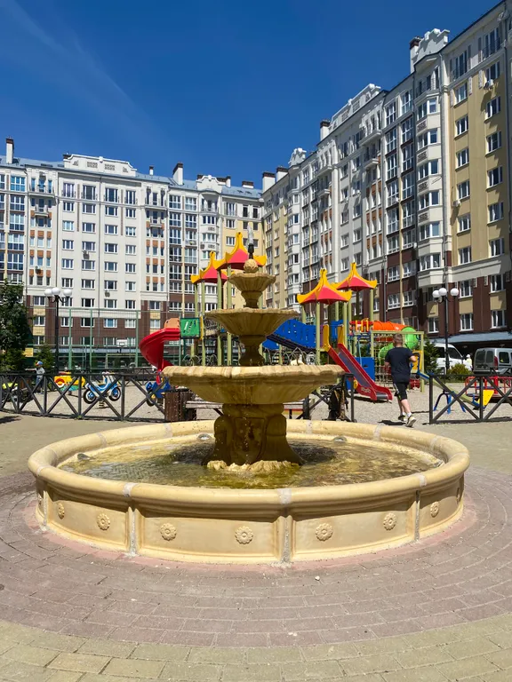 С видом на море и балконом