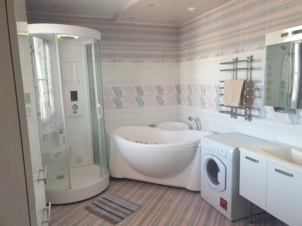 Уютный дом в 1 км от Москвы