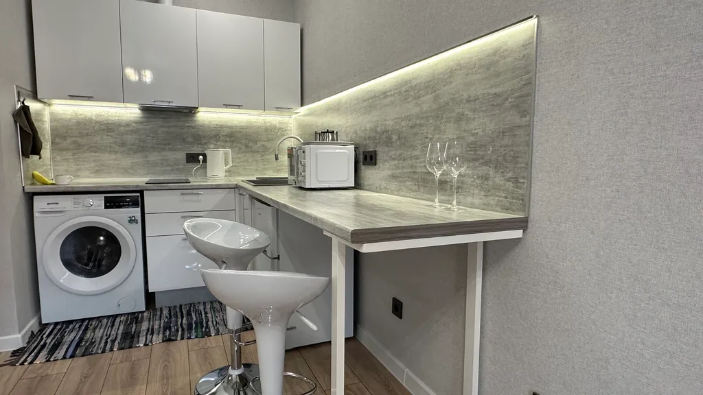 Жёлтая квартира Беличенко 92к4