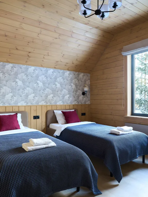 Коттедж Уютный дом с камином и баней в окружении леса — Санкт-Петербург