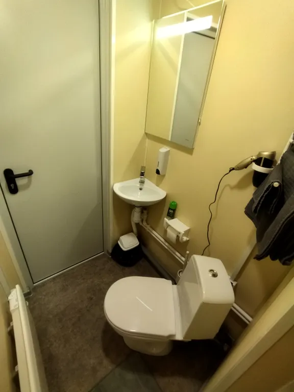 Тревел хижина