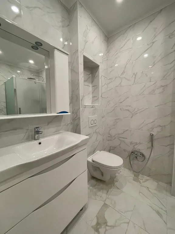 Квартира с красивым видом на парк, город, в 5 мин ходьбы до парка