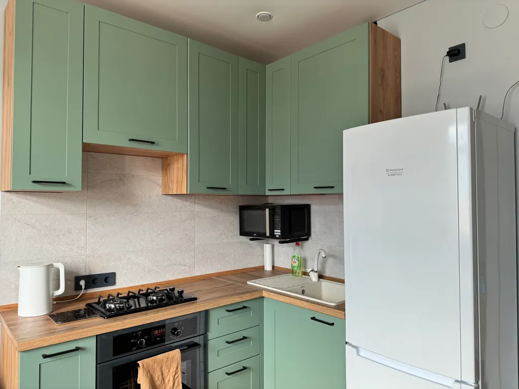 Панорамные апартаменты с новым ремонтом и видом на горы