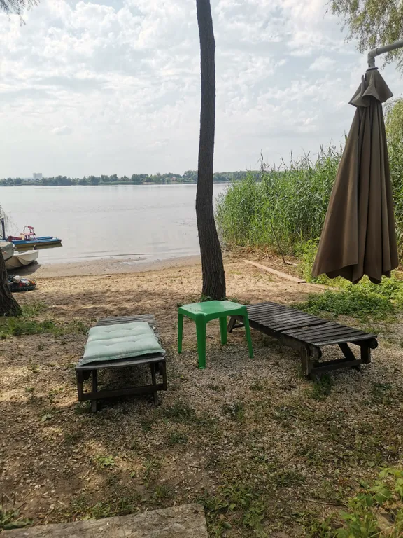 Дом с баней на берегу реки в 10 минутах от центра города