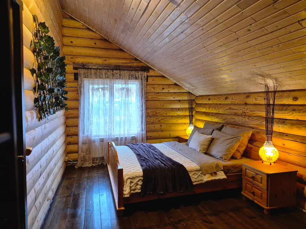 Уютный дом с бильярдом и сауной на побережье водохранилища