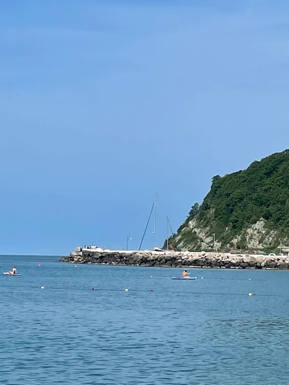 Студия у моря с мангальной зоной в п.Новомихайловский