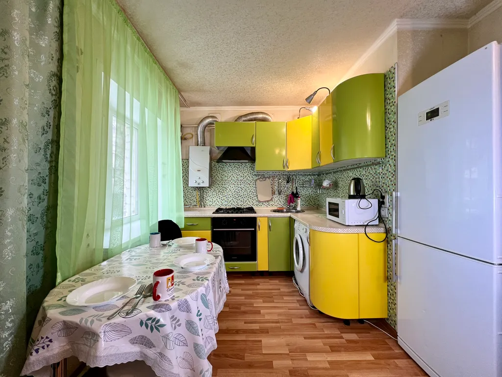 2-комнатная квартира в центре не берем оплату за уборку