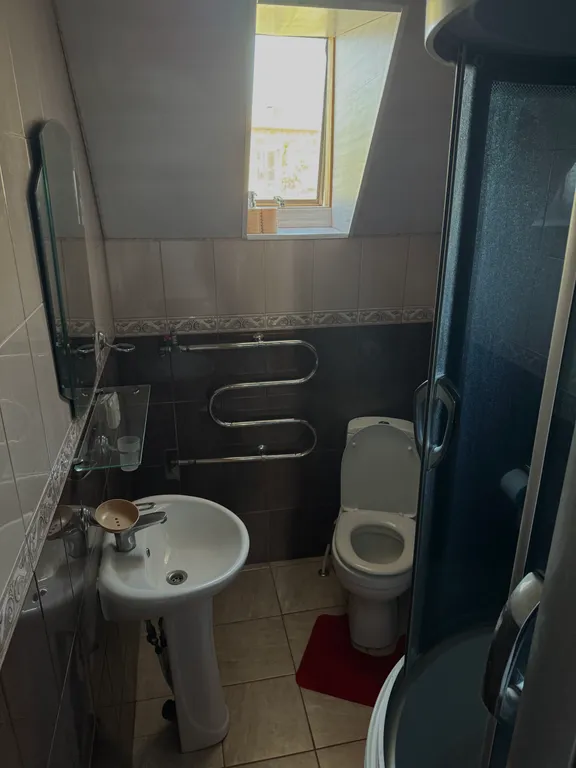 Коттедж 4-комнатный Дом — Евпатория