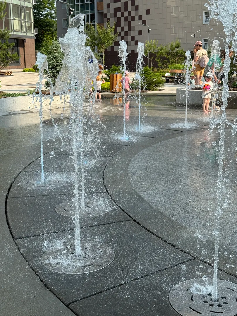 Фото