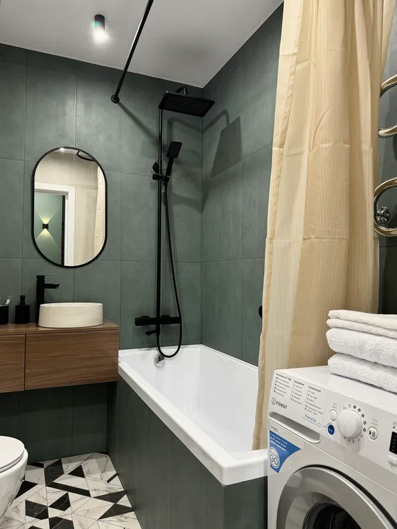 Стильная просторная квартира с шикарным видом на Енисей