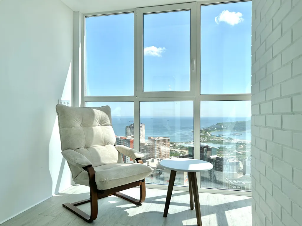 Квартира в ЖК Аякс с панорамным видом на бухту Патрокл — аренда посуточно в Владивосток