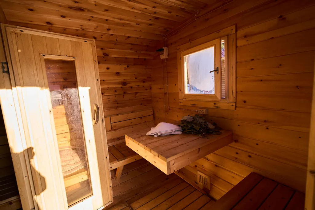 Большой уютный дом у Раифского леса для отдыха всей семьёй