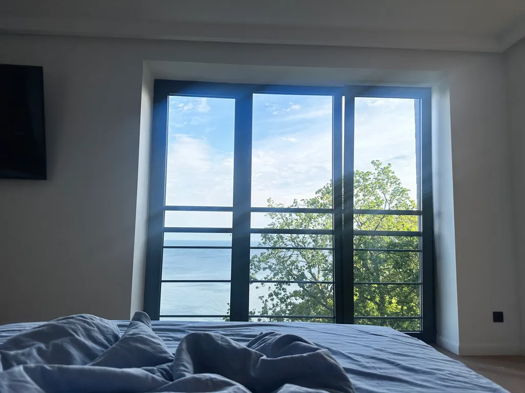 Апартаменты премиум-класса на первой линии с видом на море