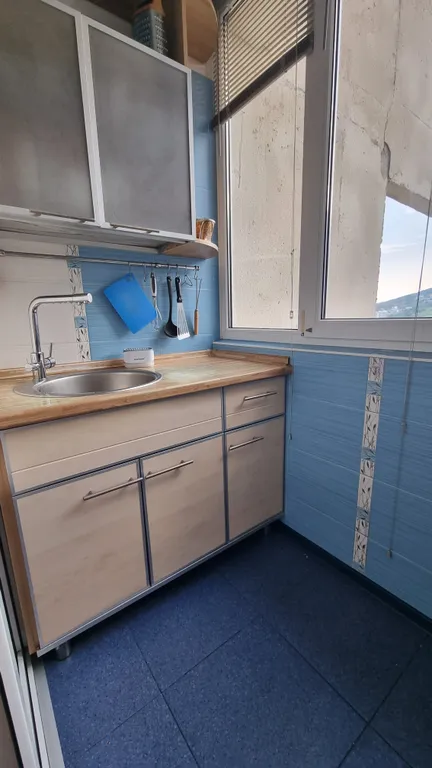 3-комнатная квартира в 5 минутах от пляжа в центре