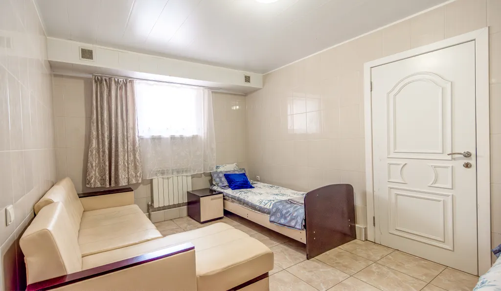 Коттедж Современный коттедж в самом центре у моря — Геленджик