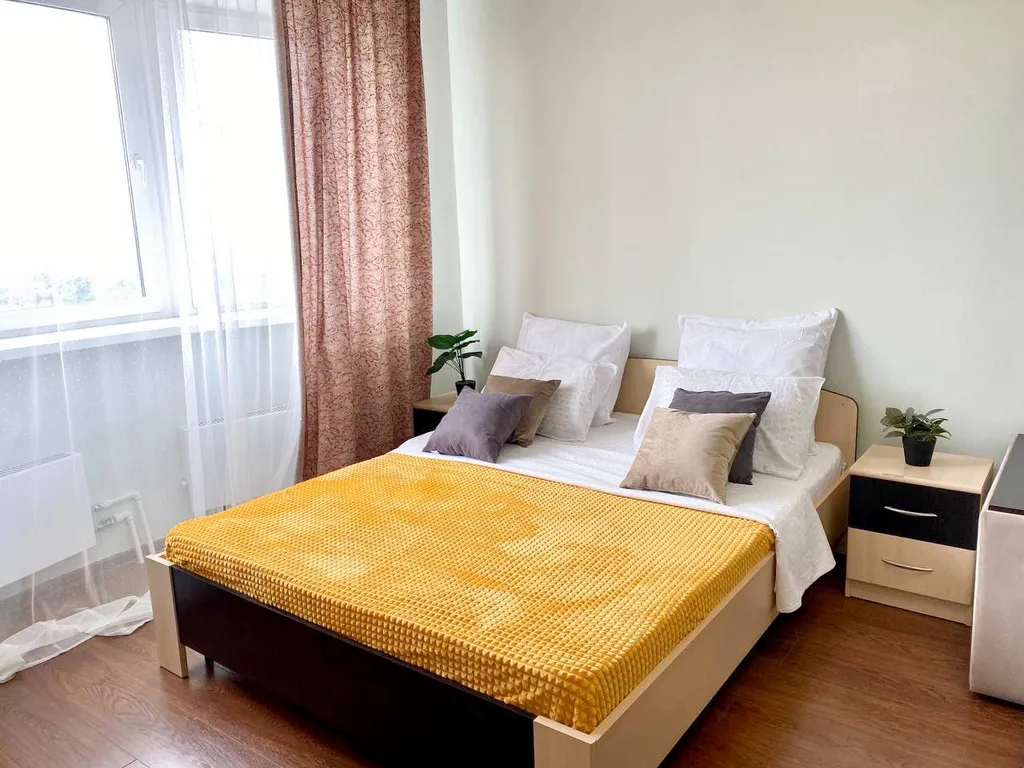 Квартира Просторная и уютная студия Санни Дейс — аренда посуточно в Люберцы