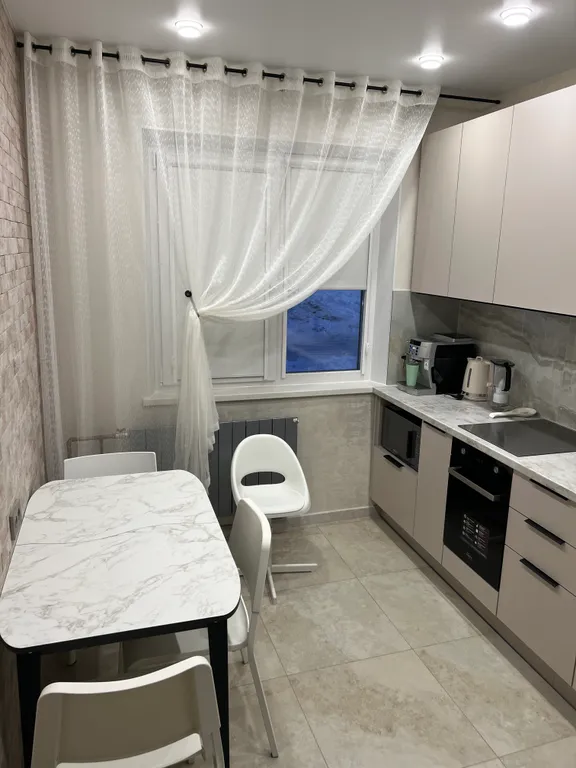 Только что отремонтированная квартира ждёт первых гостей