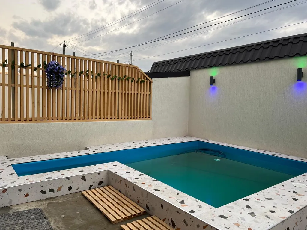 Коттедж Первый этаж гостевого дома со всеми удобствами — аренда посуточно в Избербаш