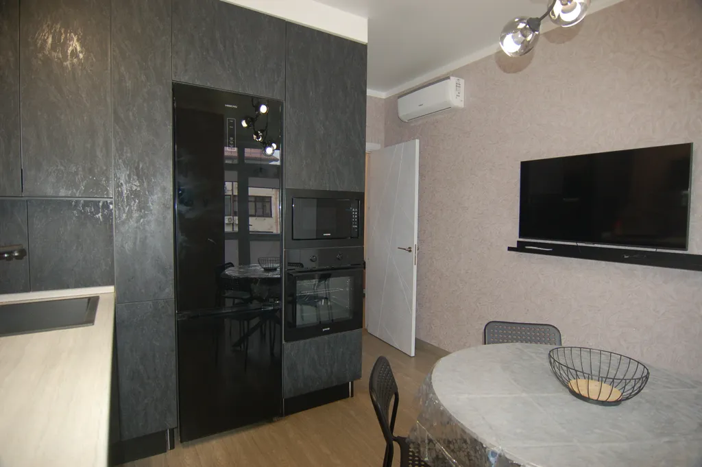 Полноценная стильная двушка рядом пляж Факел