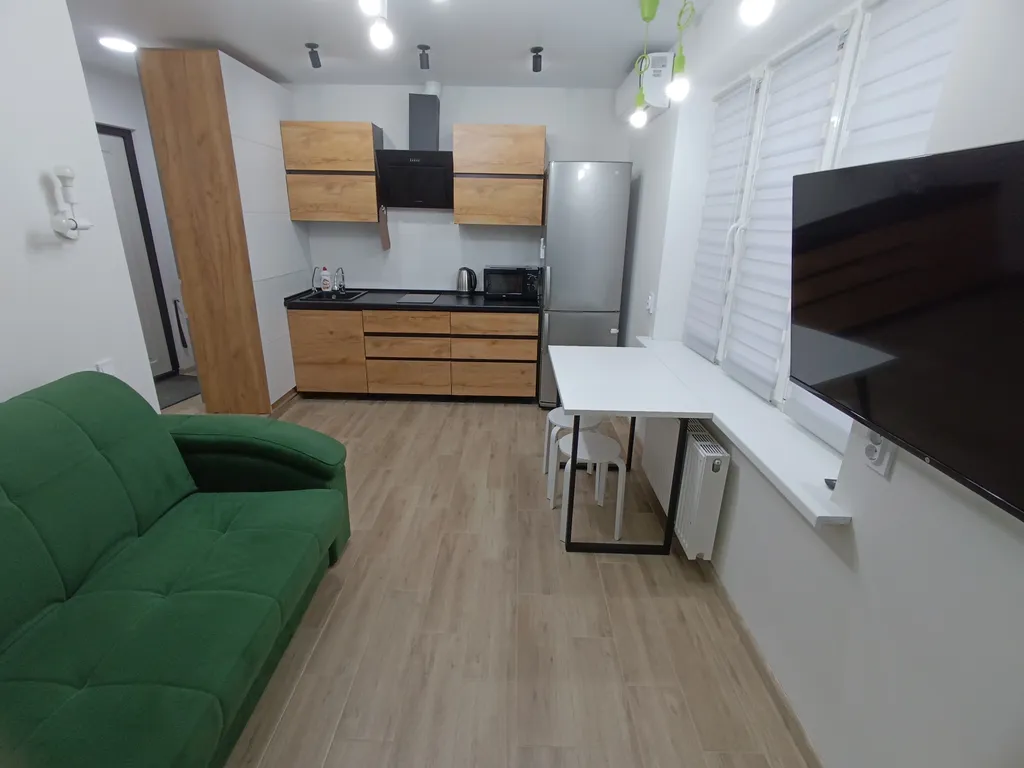 Квартира Смарт-студия в центре города — аренда посуточно в Саратов