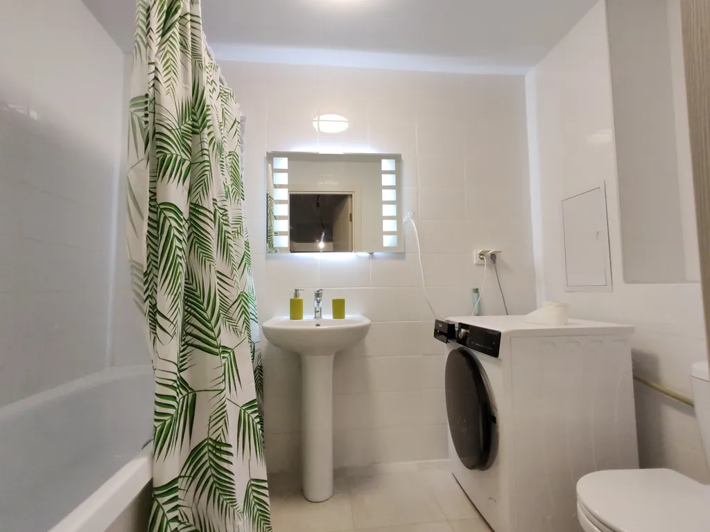 Квартира Большая квартира рядом с метро — Екатеринбург