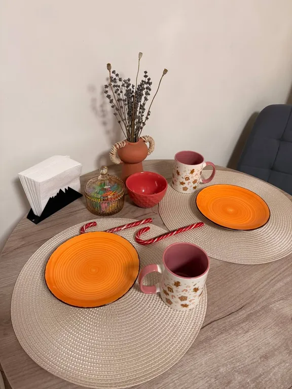 Уютная студия Рощинская 26 с видом на пруд