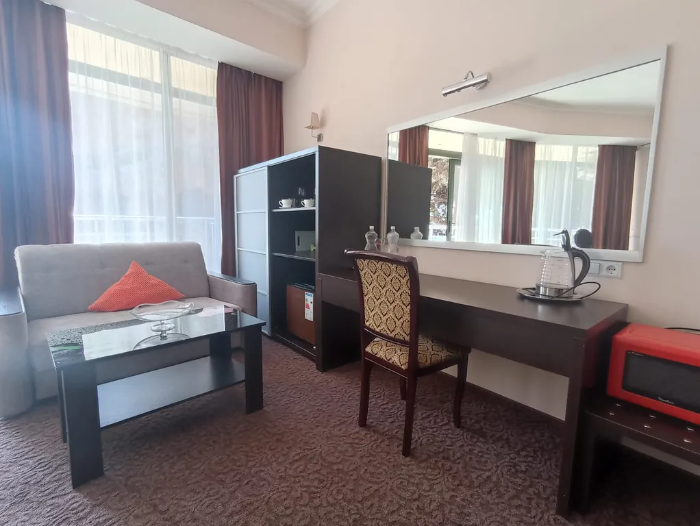 Номер студия с видом на море в отеле Аквапарк Алушта