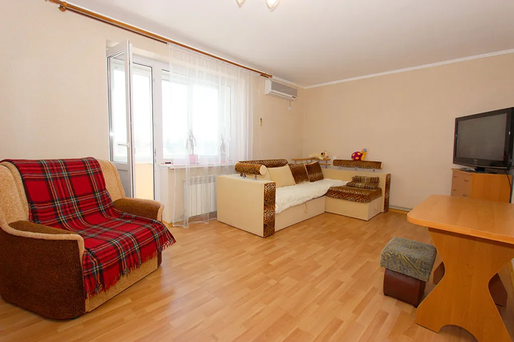 Квартира 1-комнатная Квартира — Феодосия