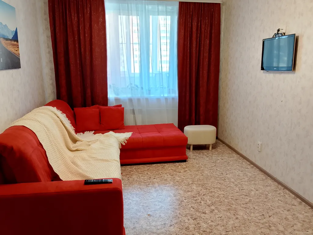 Просторная уютная квартира в спальном районе города