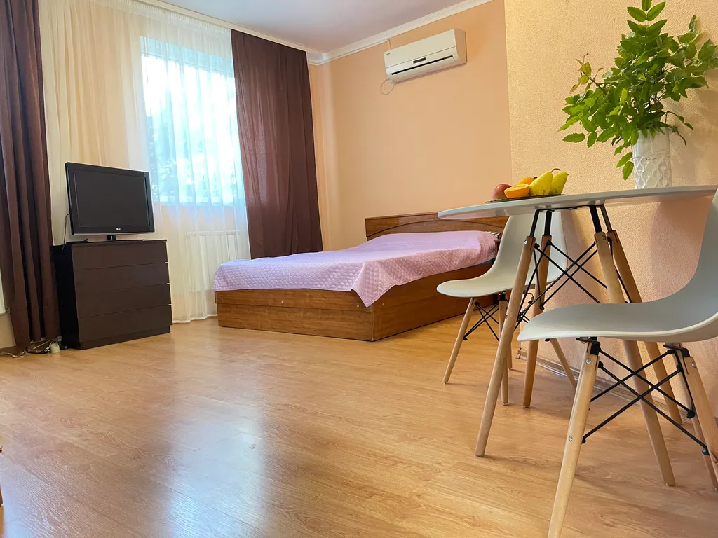 Квартира Квартира Просторный 3-х местный номер на 1 линии — Севастополь