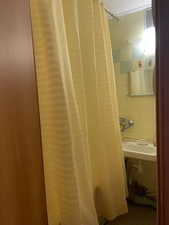 Семейная тихая квартира с окнами в садик и бесплатной парковкой