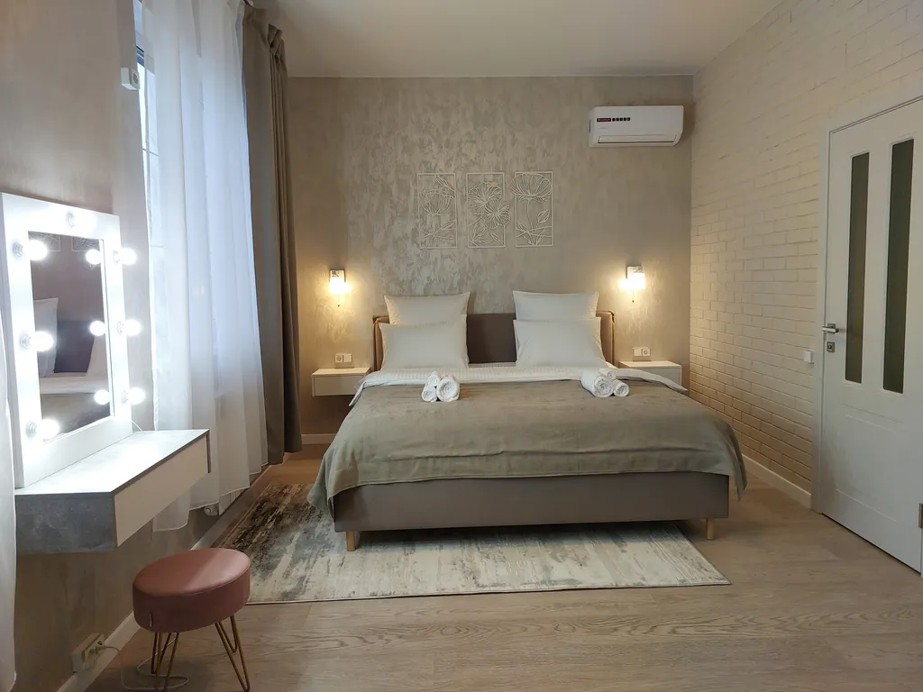 Новый уютный коттедж на берегу реки